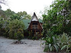 Los Caracoles Beachfront House